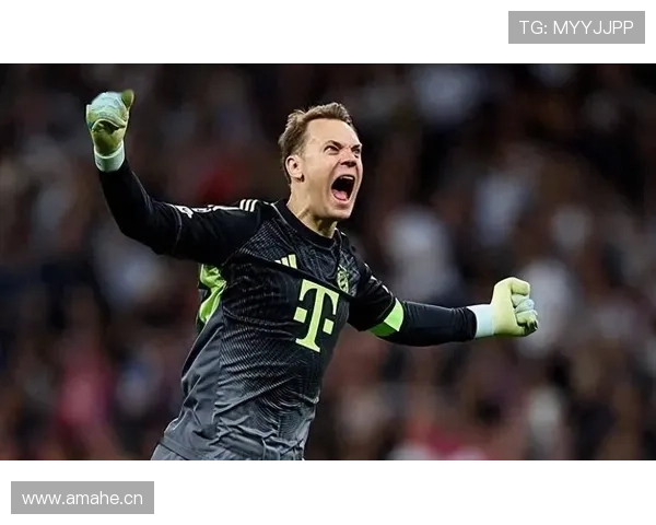 诺伊尔面对顶级前锋群的门前统治力解析 诺伊尔面对顶级前锋群的门前统治力解析