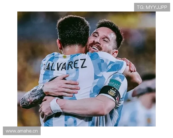 阿尔瓦雷斯世界杯淘汰赛对阵顶级对手表现解析