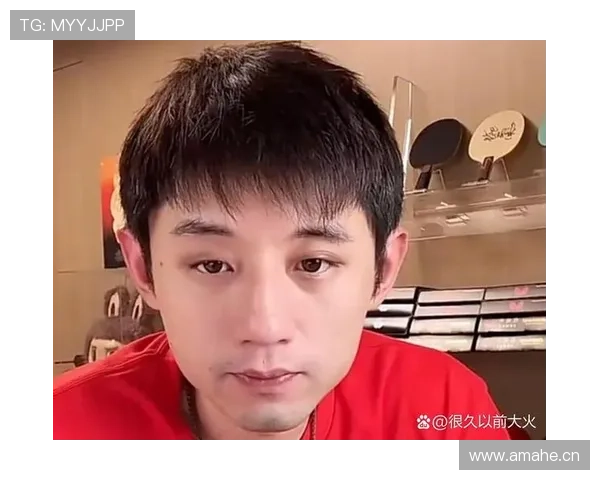 刚看到张继科出街照，手腕上的那只表在跟我宣告：我们不是一个世界